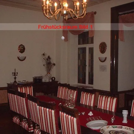 בית הארחה Spending A Splendid, Natural Time At A Mansion Oschatz