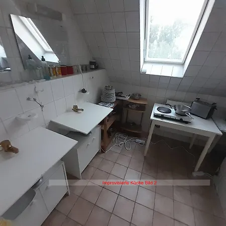 Spending A Splendid, Natural Time At A Mansion בית הארחה 3*