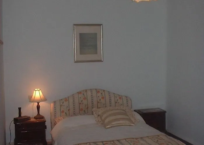 Guest house Spending A Splendid, Natural Time At A Mansion 3*