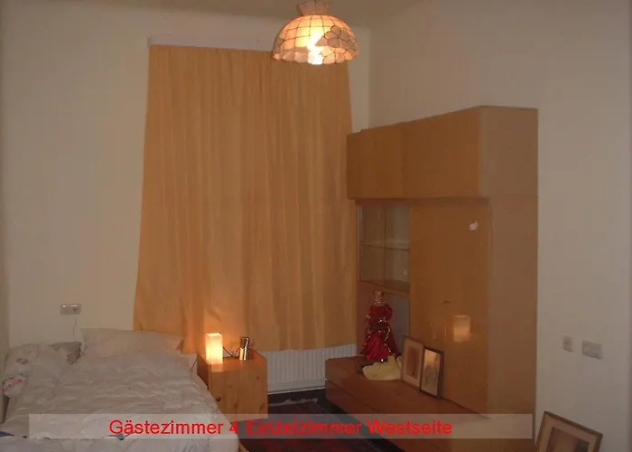 Spending A Splendid, Natural Time At A Mansion Guest house