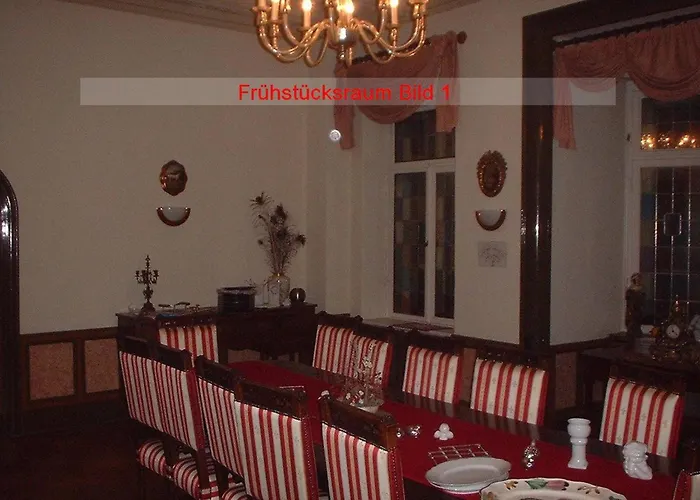 Guest house Spending A Splendid, Natural Time At A Mansion Oschatz